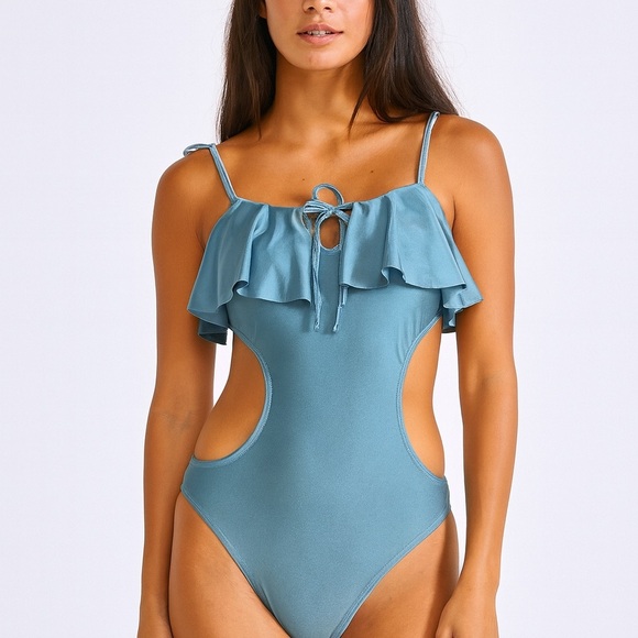 Stylish Blue Ruffle Swimsuit - Picture 1 of 6